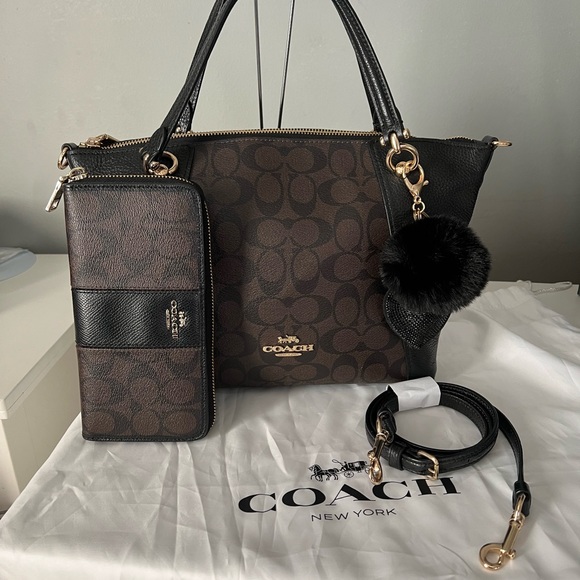 Coach Satchel and Matching Wallet Bag - Picture 1 of 8